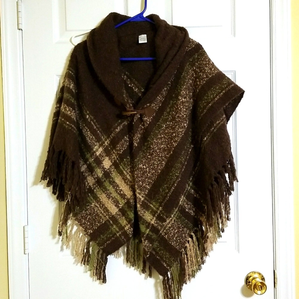 NWOT Poncho Never Worn
